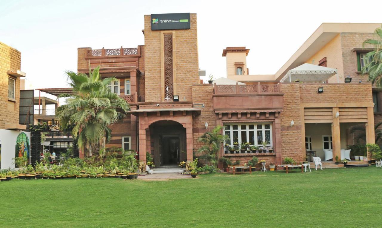 Oyo 2593 The Marwar Hotel & Gardens Jodhpur  Buitenkant foto